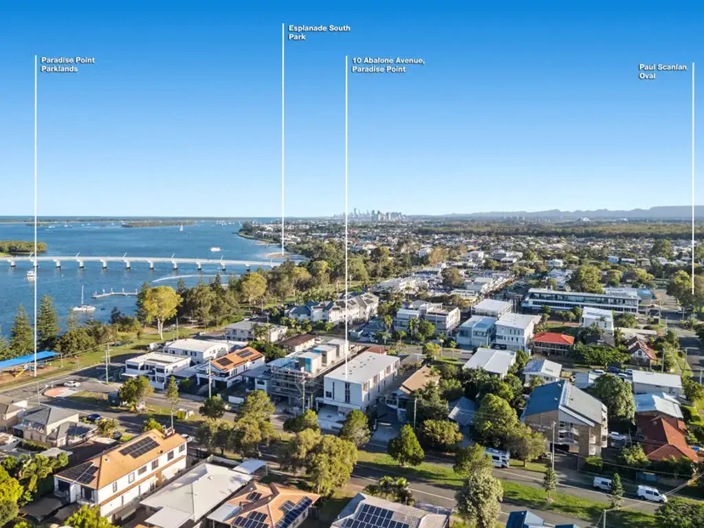 Paradise Point 3房  Luxury Villas with Private Lift & Views of the Broadwater