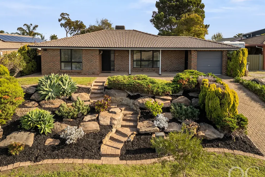Hallett Cove 5ਬੈੱਡਰੂਮ Open the Door to Space, Style & Family Flexibility
