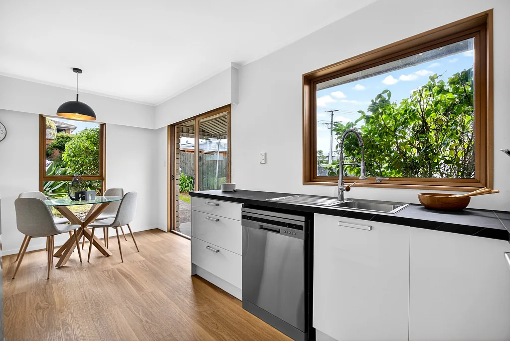 1/10 Manuka Road, Glenfield, North Shore City, Auckland