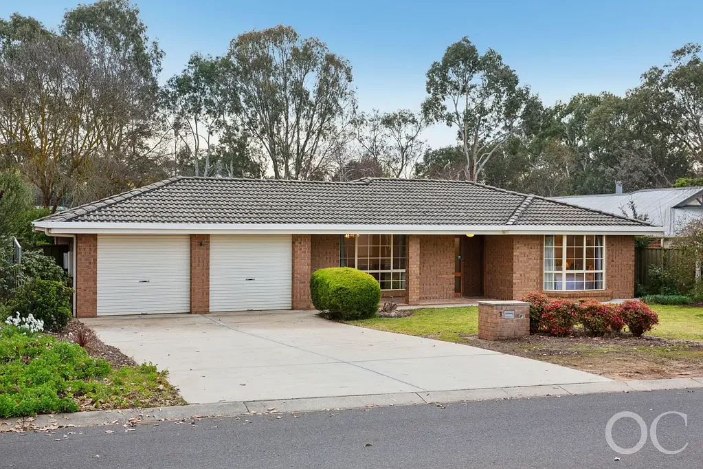 Mount Barker 4غرفة نوم Open the Door to Four-Bedroom Flexibility, Backyard Freedom and the Best of Mount Barker Close By