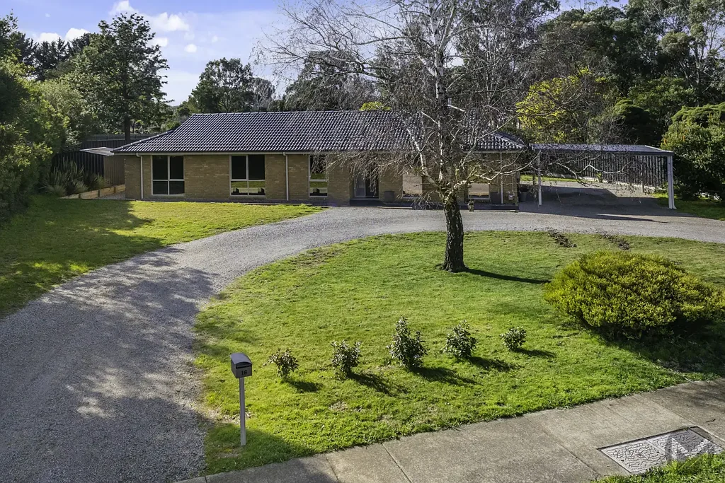 Romsey 3房  Renovated Home, Relaxed Lifestyle