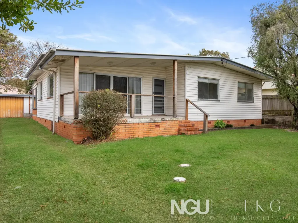 11 Harding Street, Raceview, QLD 4305