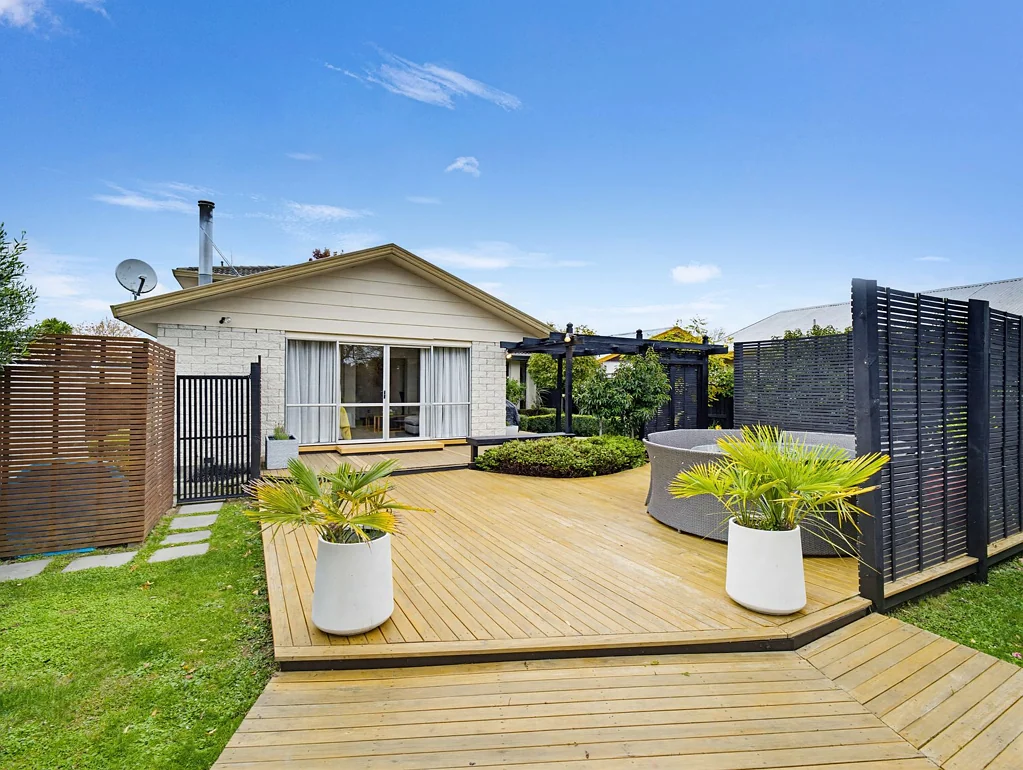 Casebrook 4房  Family Home With Options!