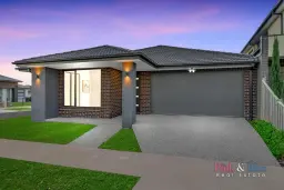 1 Alliance Grove, Rockbank