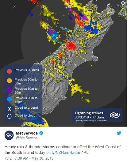 冰雹雨雪妖风！一大波寒流来袭 你穿上秋裤了吗？