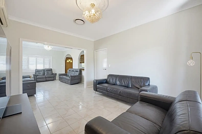 1 Bryant Street, Padstow, NSW 2211, 7 phòng ngủ, 3 phòng tắm, House