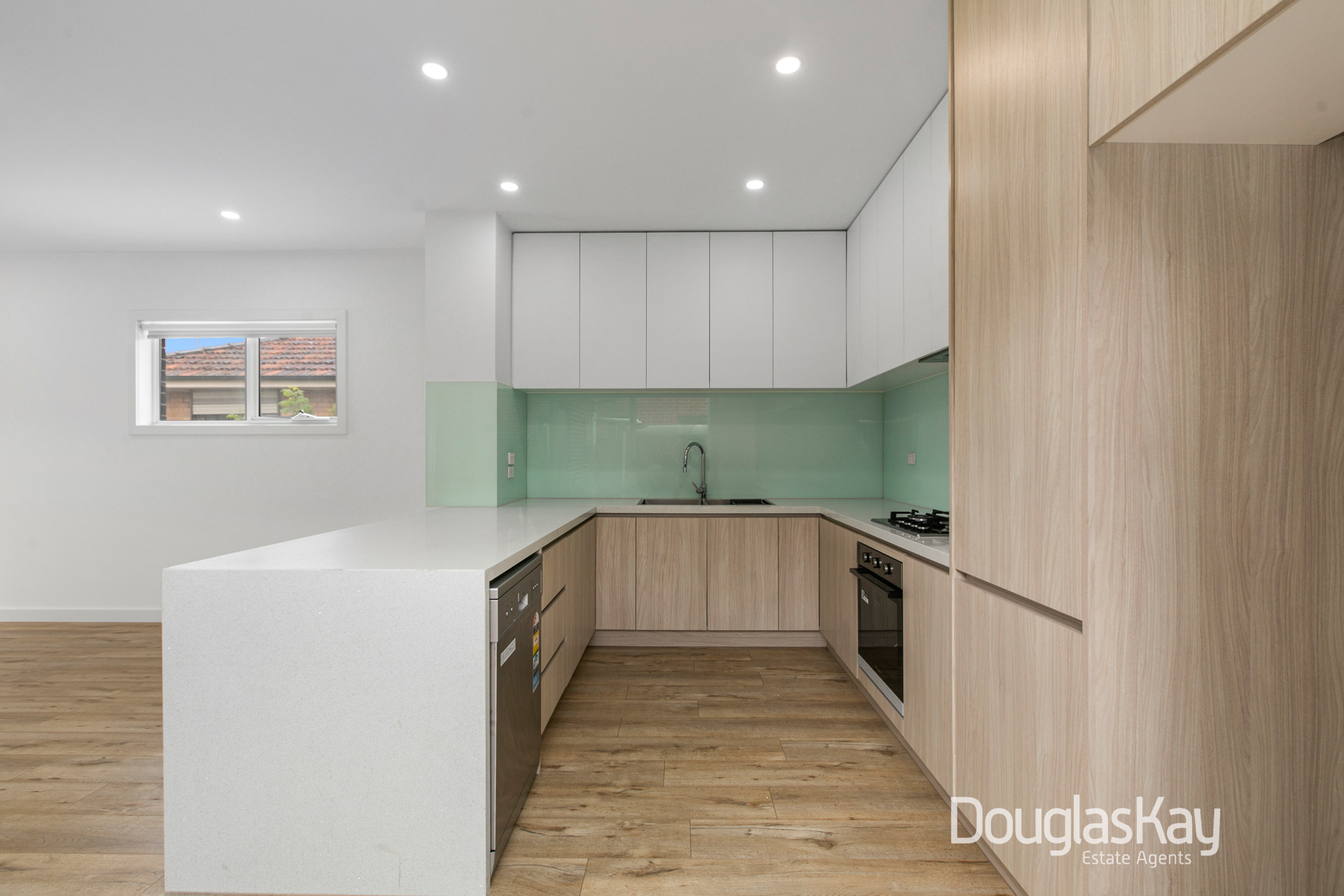 UNIT 1 111 GLENGALA RD, SUNSHINE WEST VIC 3020, 0 Schlafzimmer, 0 Badezimmer, Townhouse