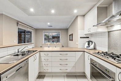 2 Gaff Court, Wodonga, VIC 3690, 4 slaapkamers, 2 badkamers, House