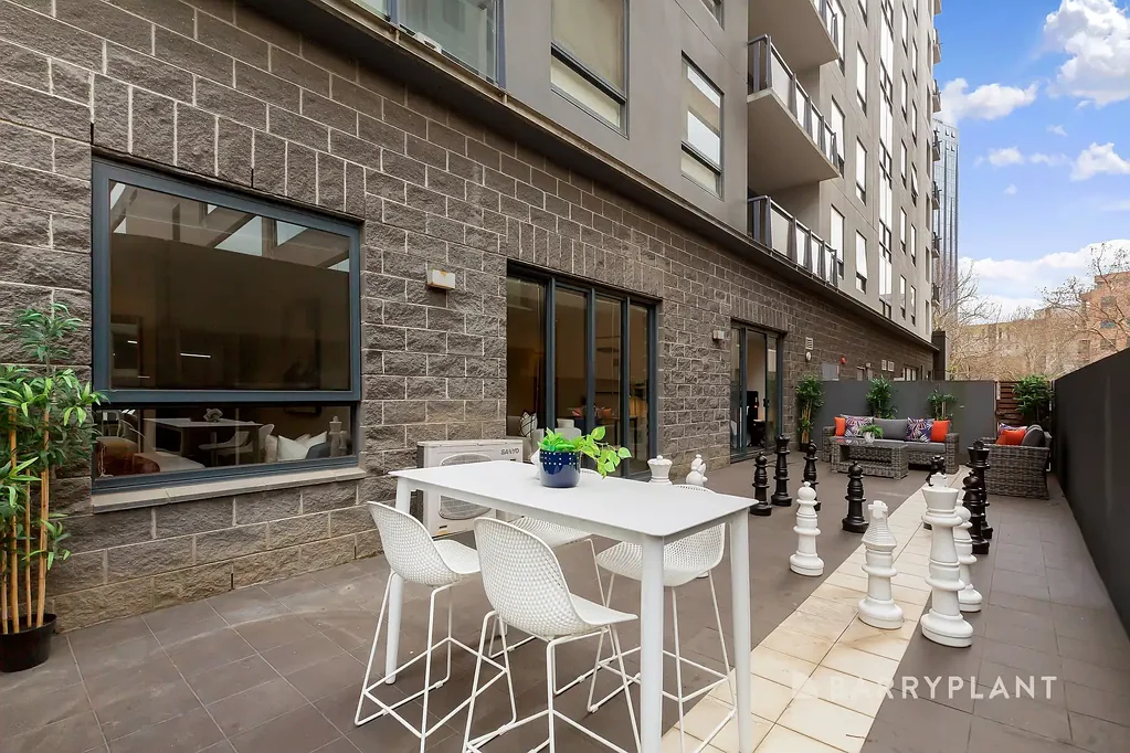 Melbourne 2બેડરૂમ A Rare Ground Floor Sanctuary with a Terrace Made for Living!