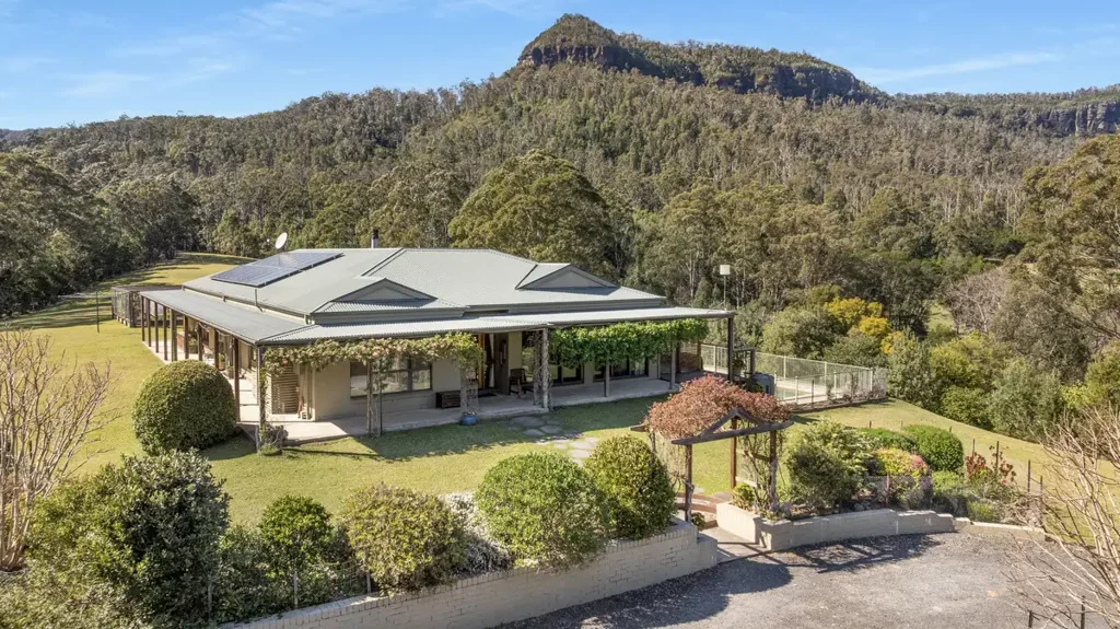 Kangaroo Valley Where Privacy Meets the Australian Landscape