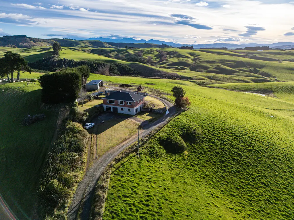 Tuatapere Elevated rural lifestyle