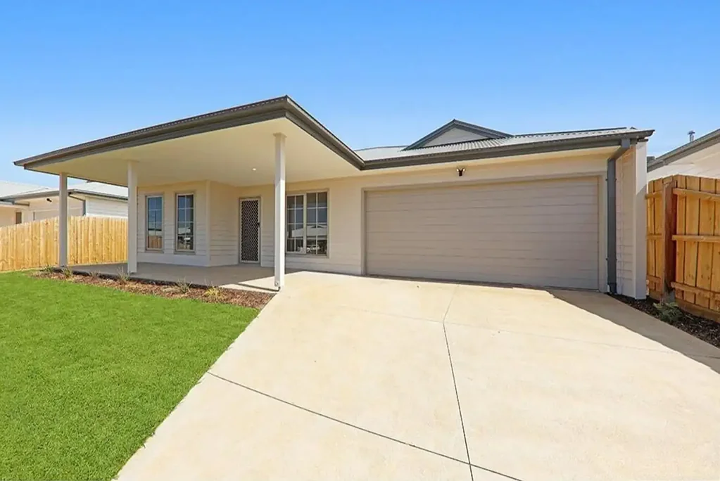 24 Rochester Crescent, Eynesbury, VIC 3338