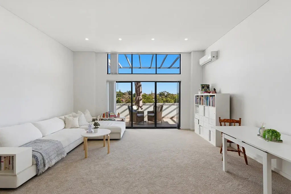 Asquith 2房 高层景观与稀有双车位 Elevated Views & Rare Double Parking