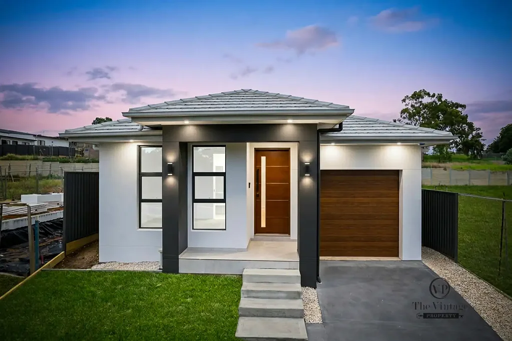 30 Bryant Avenue, Claymore, NSW 2559