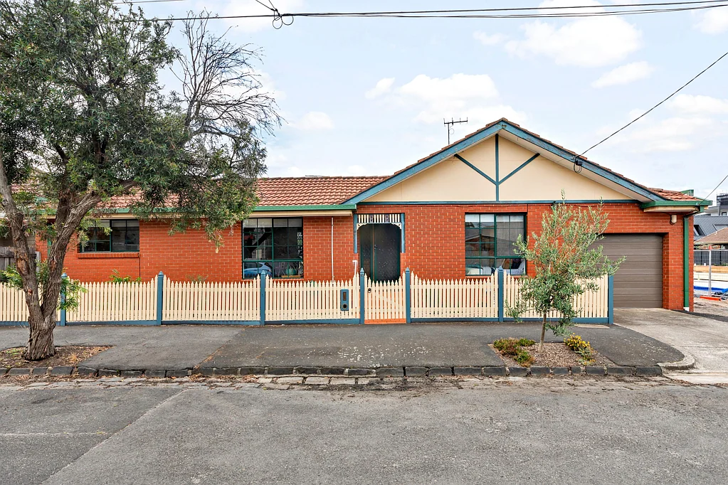 10 Carron Street, Coburg, VIC 3058