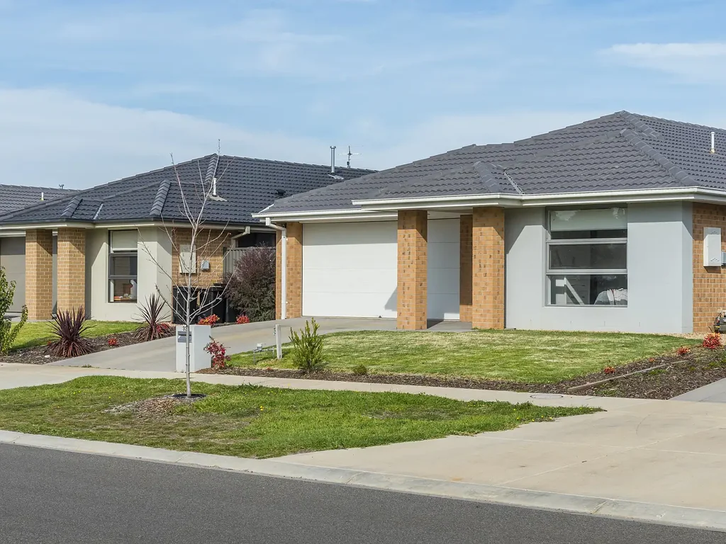 Lancefield 4房  Beautifully presented contemporary family home
