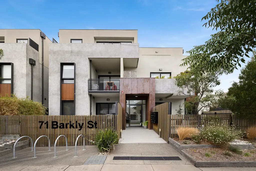 204/71 Barkly Street, Mordialloc, VIC 3195