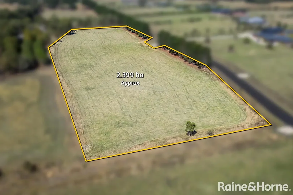 Gisborne  Build Your Dream Lifestyle with Macedon Ranges Views!