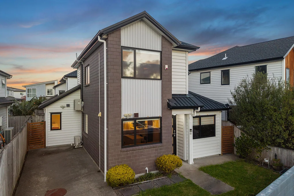 Hobsonville 3Habitaciones Stylish Standalone in Scott Point