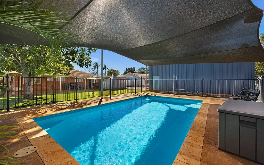 Dampier 3房  Coastal Lifestyle, Huge Block & the Ultimate Dampier Shed