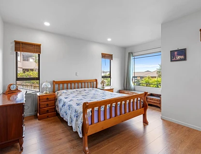 60 Fernhill Way, Albany, North Shore City, 5 Bedrooms, 3 Bathrooms, House