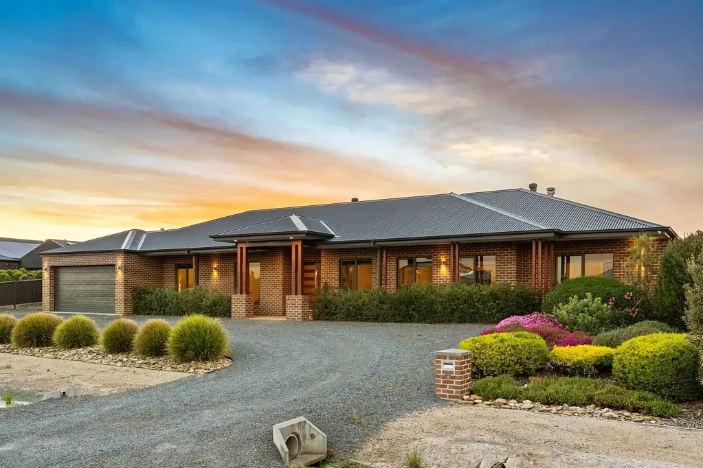 Cardigan 4房  Family Living with Space, Style & Outstanding Extras