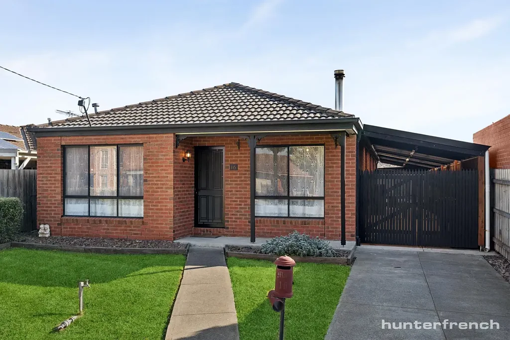 Altona Meadows 3Zimmer STYLISH FAMILY LIVING WITH SPACE TO ENTERTAIN