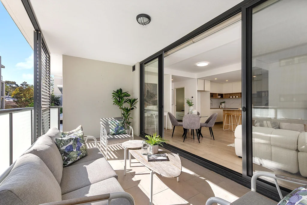 Waitara 3Kwarto Contemporary family-sized living, an easy walk to schools, shops and rail