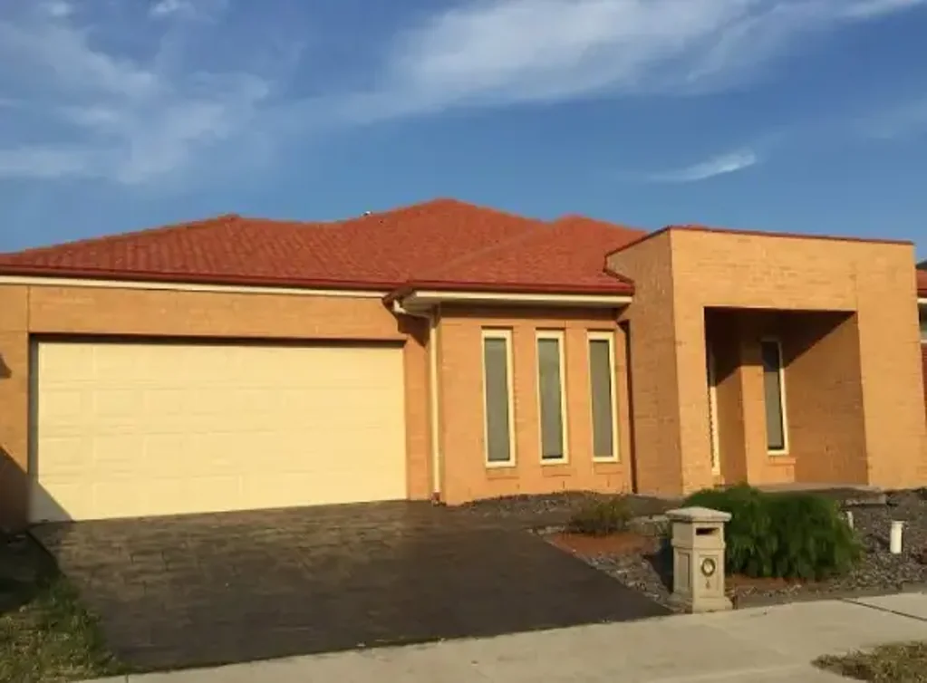 Home Sweet Home in the Heart of Epping