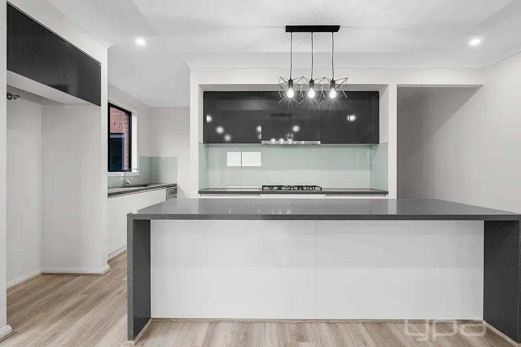 Luxe Family Living in Melton South