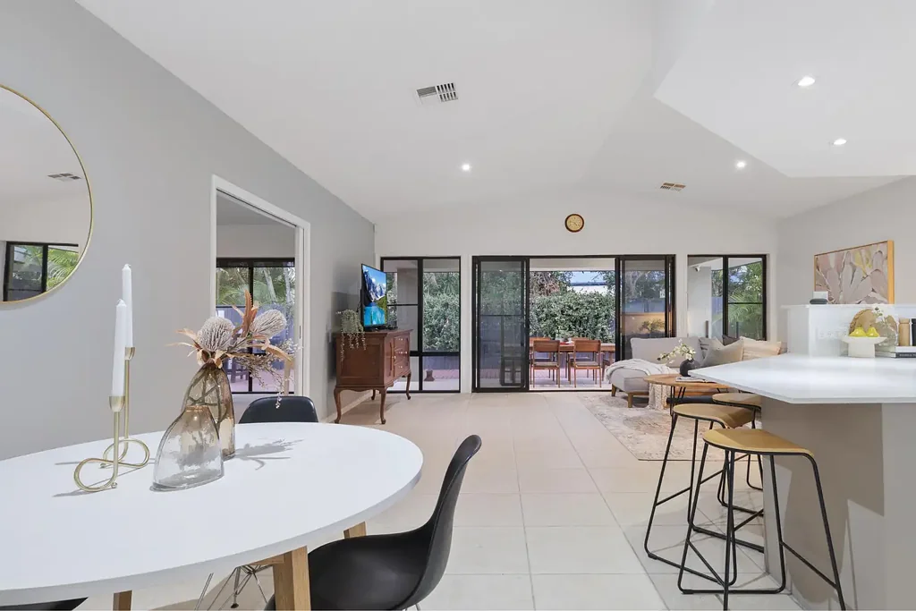 22 Balnaves Place, Mitchelton, QLD 4053