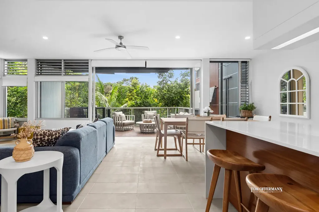 Noosa Heads 4 Bedroom Take the Plunge: Luxury Villa Near Noosa Main Beach