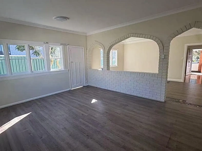 47 Chapel St, Roselands, NSW 2196, 3房, 2浴, House