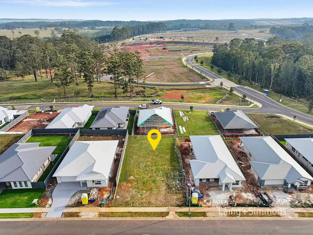 10 Pepperberry Parade, Thrumster, NSW 2444