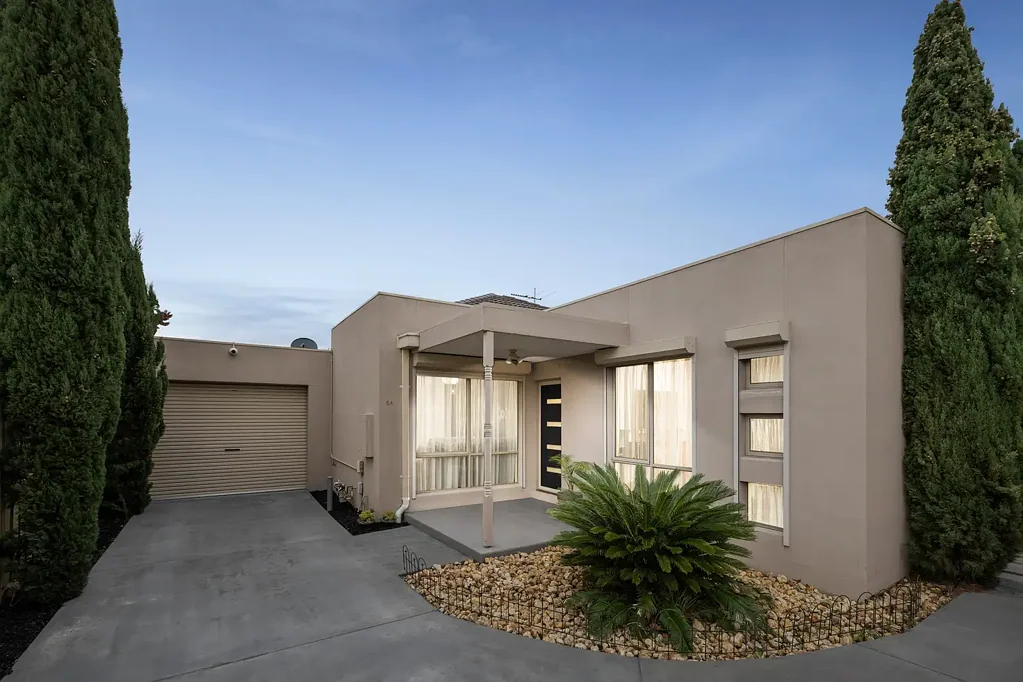 Airport West 3chambre Sparkling, Supremely Spacious, Strongly Situated