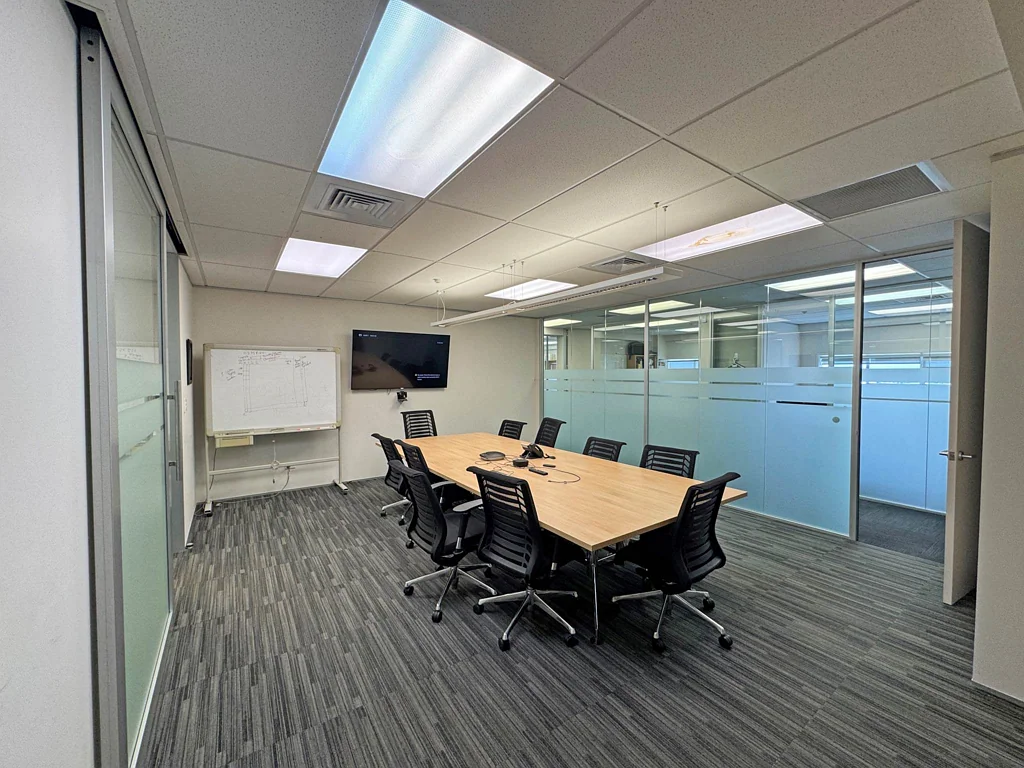 Takapuna COST-EFFECTIVE TOP FLOOR TAKAPUNA OFFICE