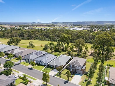 Wilton 4chambre Rare Golf Course Backing Opportunity