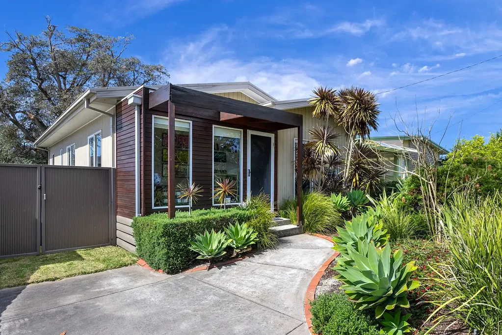 91 Sixth Avenue, Rosebud, VIC 3939