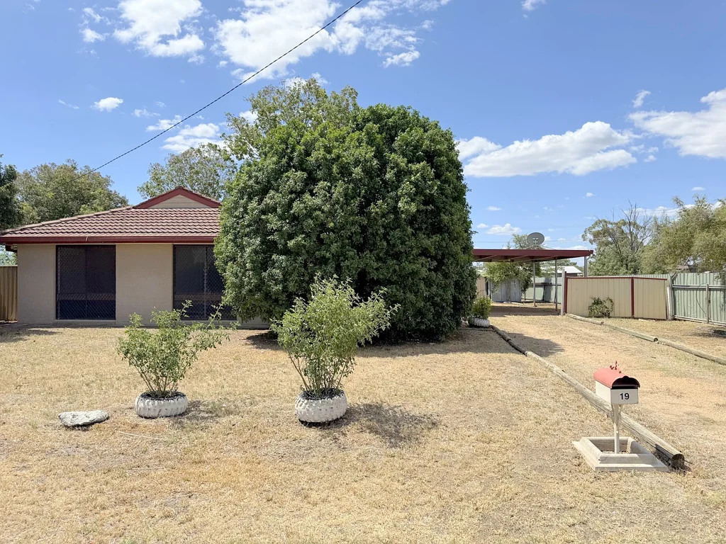 19 Boland Drive, Moree, NSW 2400