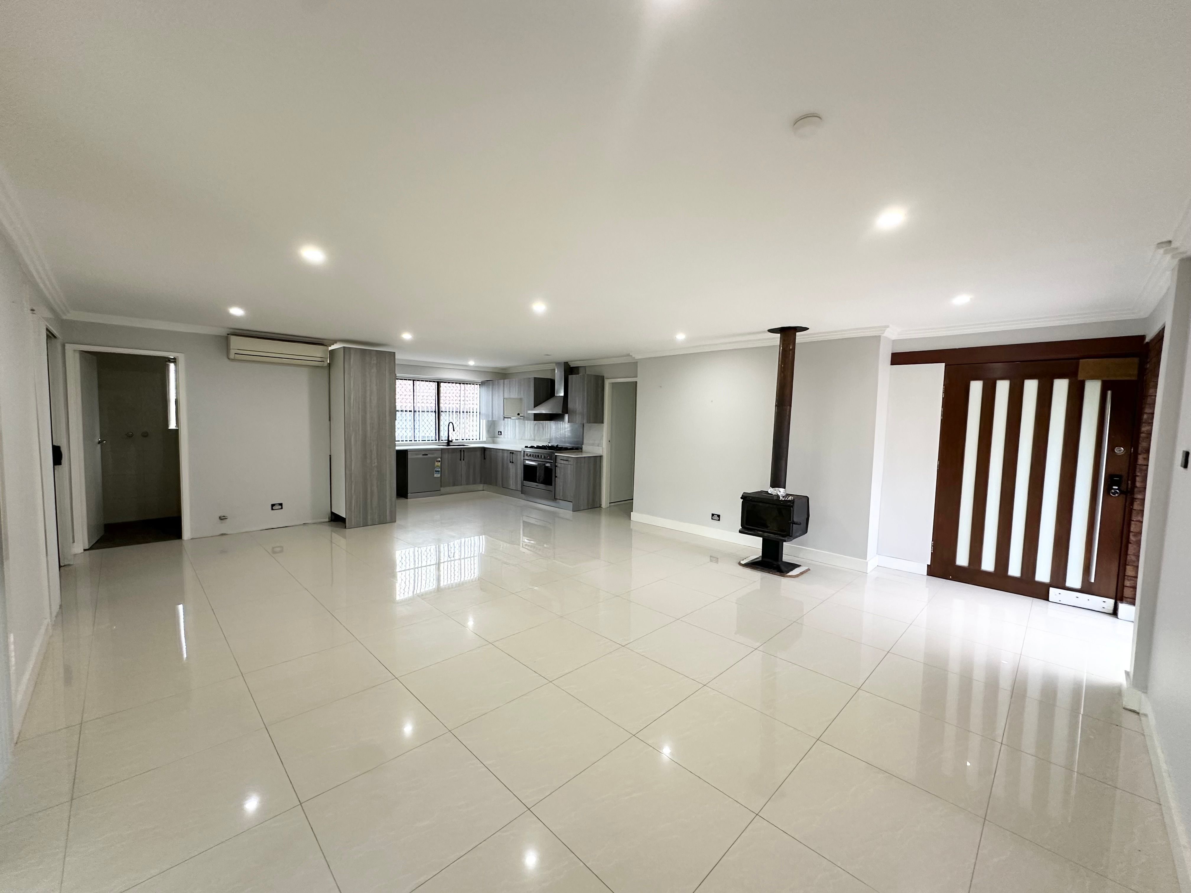 10 CALIBAN PL, ROSEMEADOW NSW 2560, 0 غرف, 0 حمامات, House