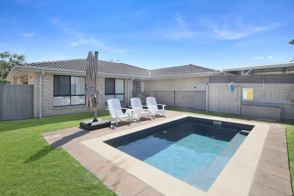 30 Rule Drive, Bundamba, QLD 4304