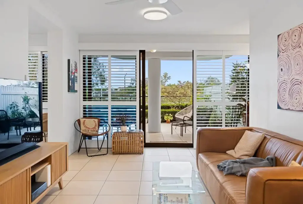 Stunning 2-Bedroom House in the Heart of New Farm