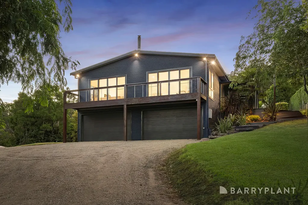 5 Mt Vue Road, Healesville, VIC 3777