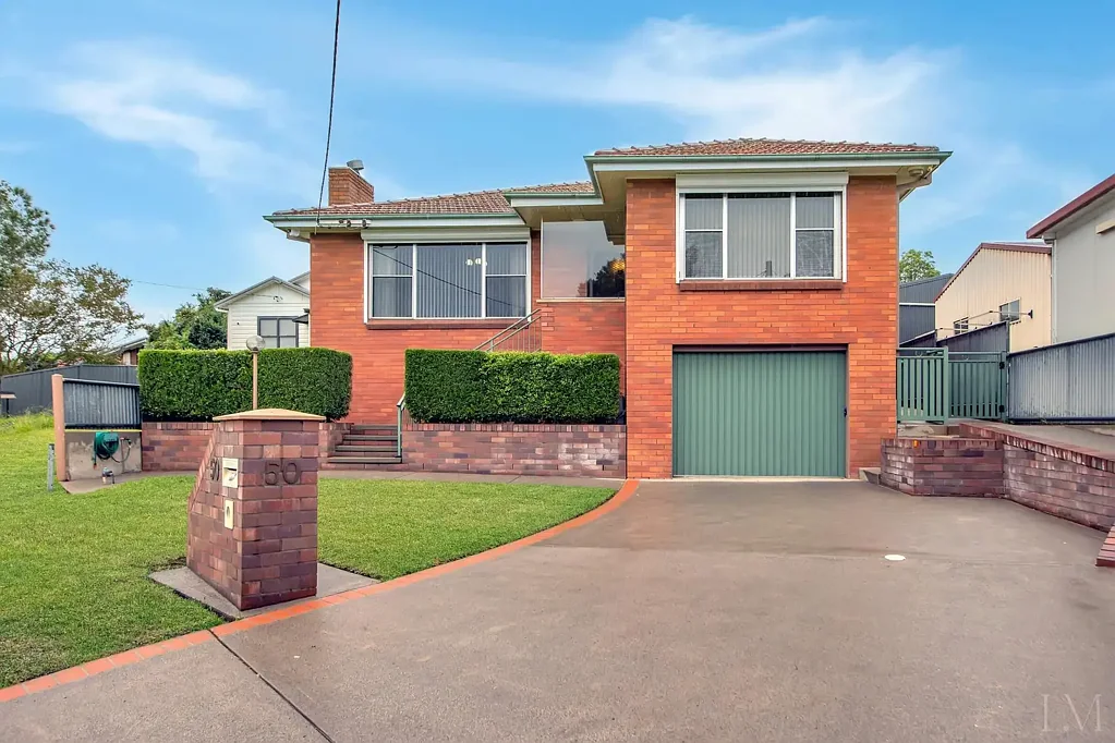 Shortland 3房  A RARE OPPORTUNITY TO ACQUIRE TWO LOTS WITH TWO STREET FRONTAGE