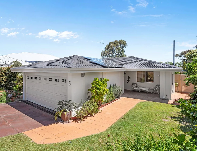 5 Edward Street, Sorrento, WA 6020, 4 غرف, 2 حمامات, House
