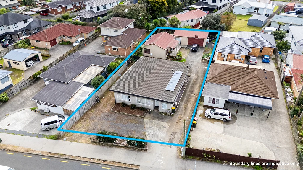 Papatoetoe 7房  High-Yield Investment with Development Potential!