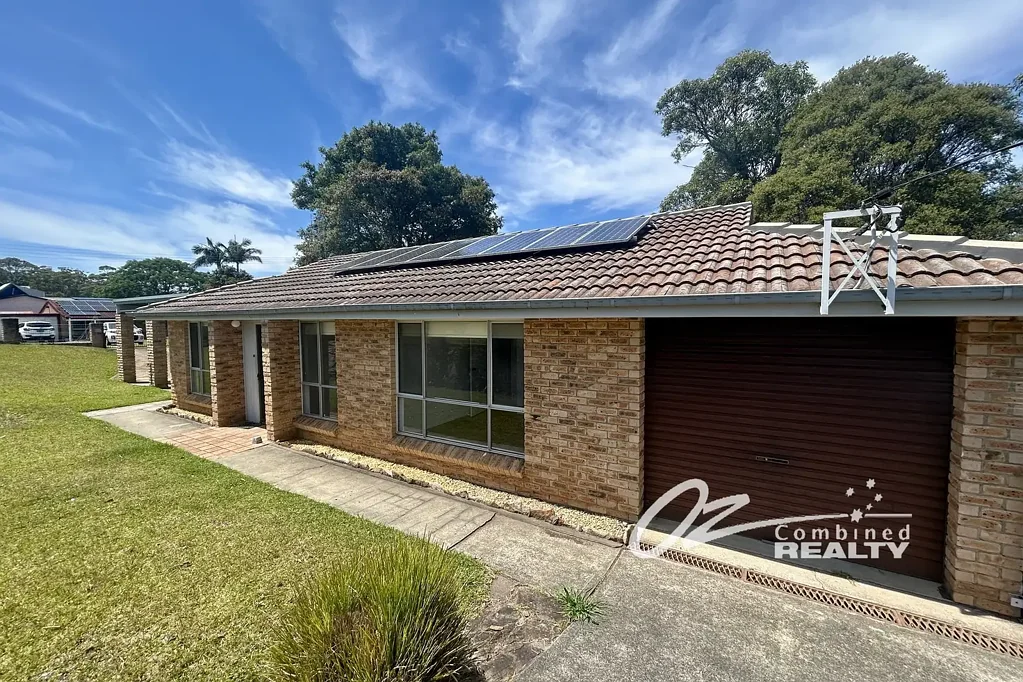 Lovely home in quiet sought after area