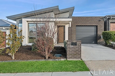 Taylor 4房 Modern, freestanding family living in the heart of Taylor.