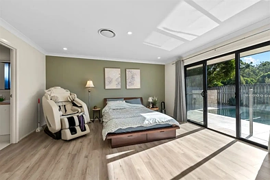 10 Haughton Street, Pacific Pines, QLD 4211, 4房, 2浴, House