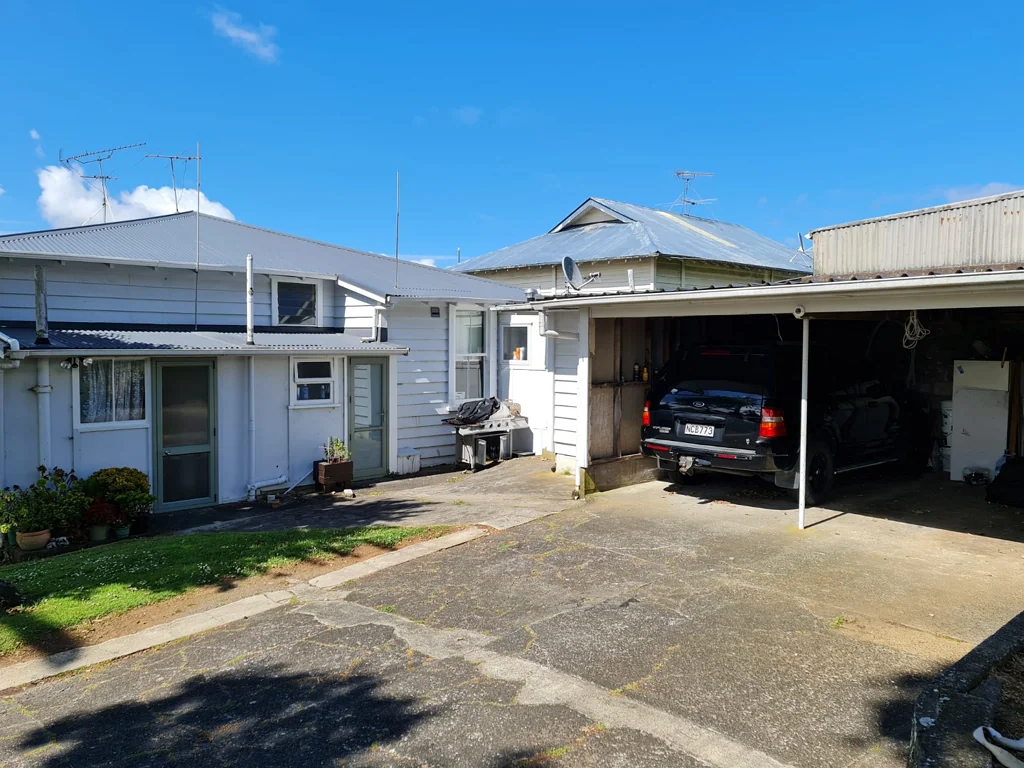 Spacious 1 Bedroom Unit